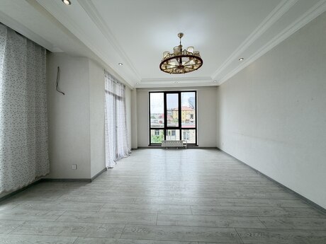 2-комн. новостройка - пос. Бакиханова - 76 м²