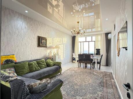 2-комн. новостройка - м. Ази Асланов - 74 м²