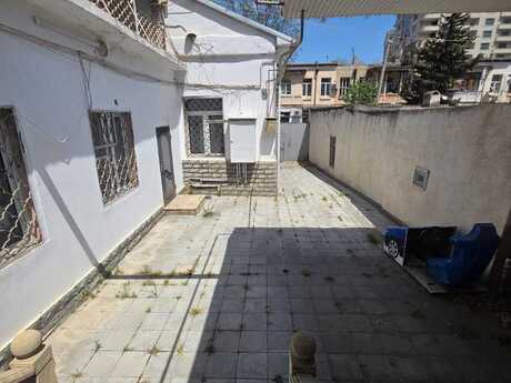 Elan №6135812 - Bakı, Bayıl q., 6 otaqlı, 180 m²