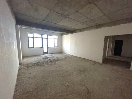 4 otaqlı yeni tikili - Gənclik m. - 200 m²