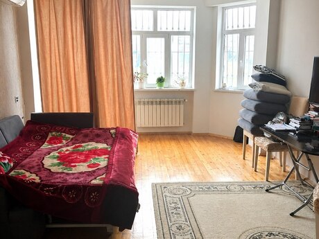 Elan №6135755 - Bakı, İnşaatçılar m., 2 otaqlı, 80 m², 10/11 mərtəbə