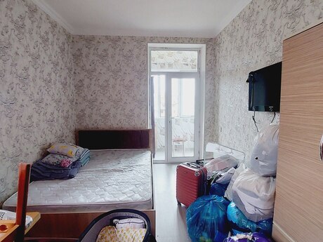1 otaqlı köhnə tikili - Qara Qarayev m. - 40 m²