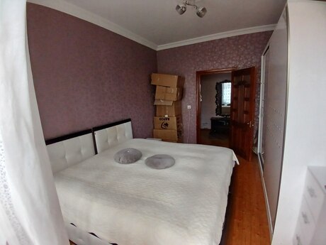 3 otaqlı köhnə tikili - Şah İsmayıl Xətai m. - 80 m²