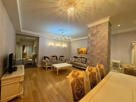 4 otaqlı yeni tikili - Sahil m. - 200 m²
