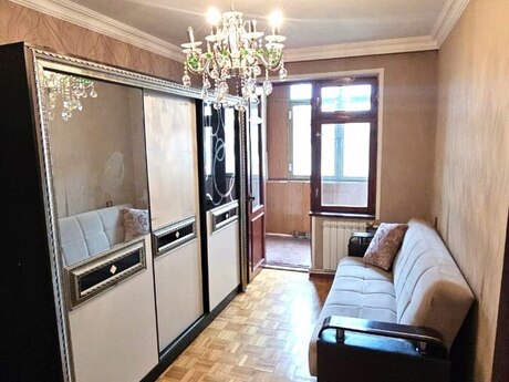 4 otaqlı köhnə tikili - Xalqlar Dostluğu m. - 110 m²
