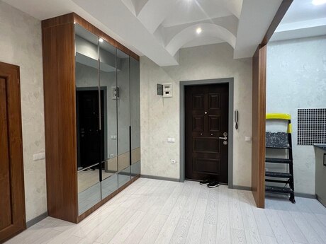 2-комн. новостройка - м. Ази Асланов - 69 м²