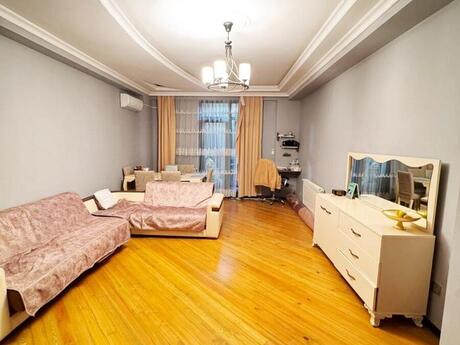 2 otaqlı yeni tikili - Azadlıq Prospekti m. - 65 m²