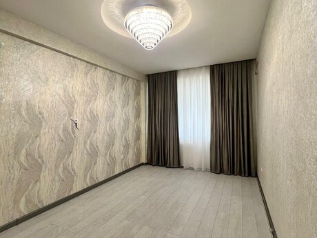 2-комн. новостройка - м. Ази Асланов - 68 м²
