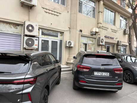 Obyekt - Azadlıq Prospekti m. - 160 m²