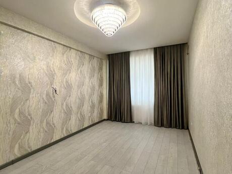 2-комн. новостройка - м. Ази Асланов - 68 м²