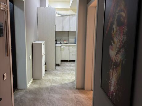 3-комн. новостройка - м. Иншаатчылар - 90 м²