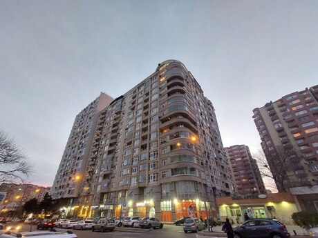 Elan №6135860 - Bakı, Şah İsmayıl Xətai m., 3 otaqlı, 95 m², 4/21 mərtəbə