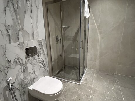2 otaqlı yeni tikili - Sea Breeze q. - 102 m²