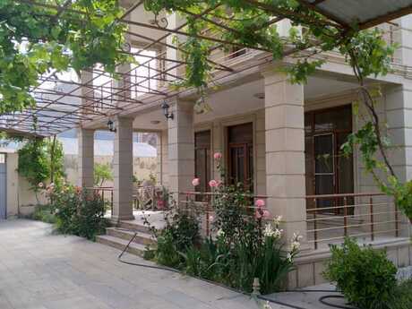 5 otaqlı həyət evi/bağ evi - Abşeron r. - 130 m²