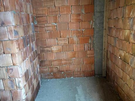 2 otaqlı yeni tikili - 8 Noyabr m. - 77 m²