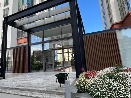4 otaqlı yeni tikili - Elmlər Akademiyası m. - 174 m²