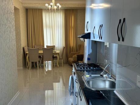3 otaqlı yeni tikili - Avtovağzal m. - 70 m²