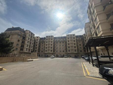 Объявление №6135931 - Баку, пос. Аг шехер, 2-комн., 60 м², 3/7 этаж