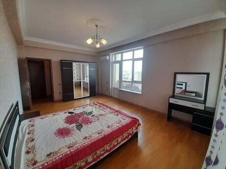 3 otaqlı yeni tikili - Şah İsmayıl Xətai m. - 128 m²