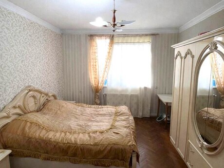 2 otaqlı köhnə tikili - Gənclik m. - 55 m²
