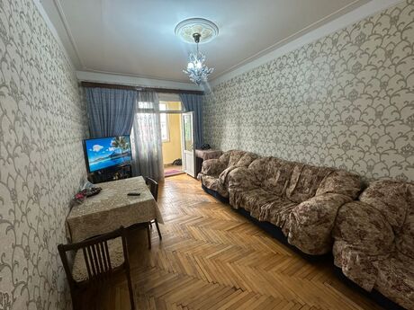 3-комн. вторичка - м. Халглар Достлугу - 75 м²