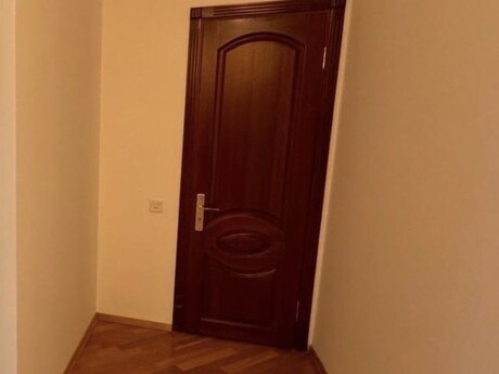 4 otaqlı ofis - Nizami r. - 200 m²