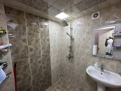 4 otaqlı köhnə tikili - 8-ci kilometr q. - 110 m²