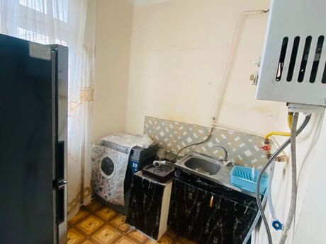 2 otaqlı köhnə tikili - Nəsimi m. - 35 m²