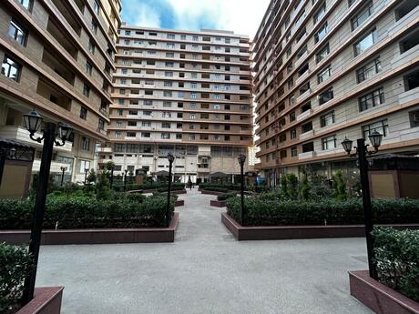 4 otaqlı yeni tikili - 28 May m. - 256 m²