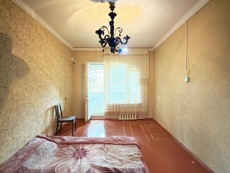 3-комн. вторичка - м. Ази Асланов - 80 м²