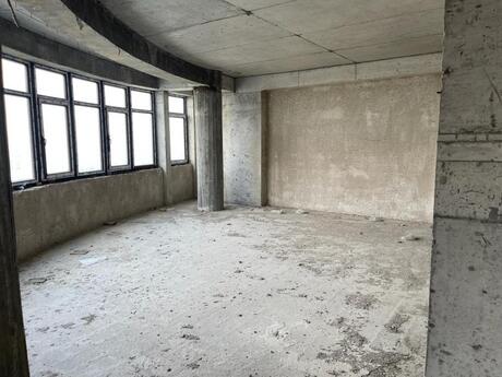 4 otaqlı yeni tikili - Nəsimi m. - 187 m²