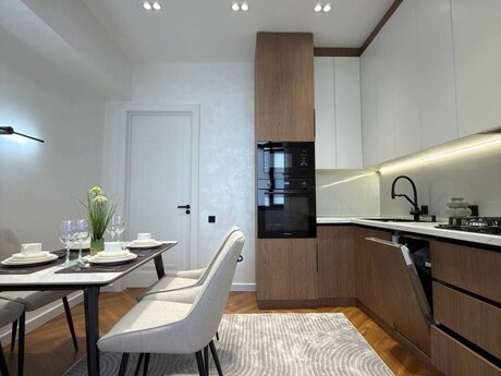 3 otaqlı yeni tikili - Nəriman Nərimanov m. - 140 m²