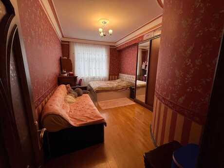 4-комн. новостройка - м. Элмляр Академиясы - 190 м²