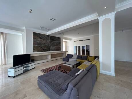 5 otaqlı yeni tikili - 28 May m. - 760 m²