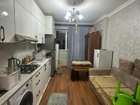 3 otaqlı köhnə tikili - Həzi Aslanov m. - 75 m²