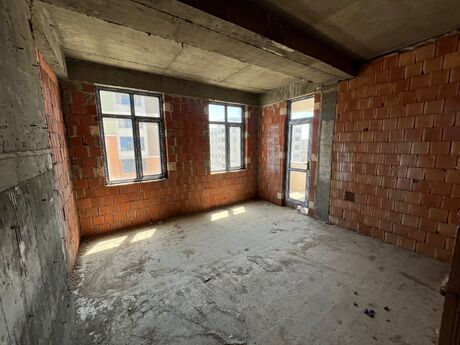 3 otaqlı yeni tikili - Yasamal q. - 146 m²