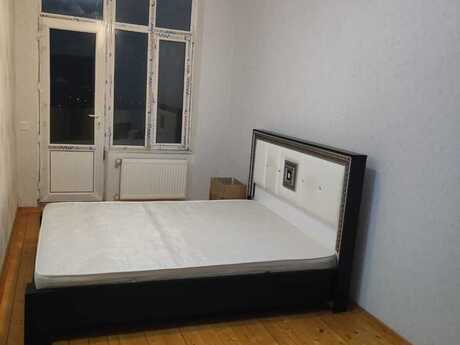 4 otaqlı yeni tikili - Neftçilər m. - 140 m²