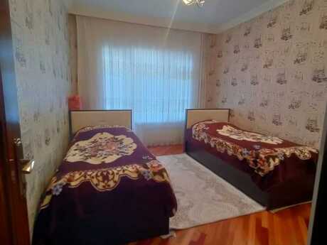 3 otaqlı köhnə tikili - Əhmədli m. - 80 m²