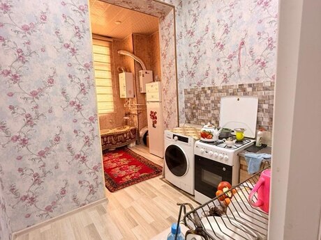 3 otaqlı köhnə tikili - Nizami m. - 75 m²