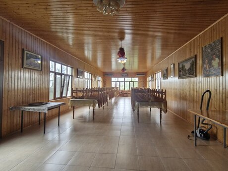 6 otaqlı həyət evi/bağ evi - Masazır q. - 278 m²