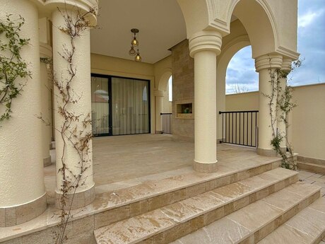 6 otaqlı həyət evi/bağ evi - Mərdəkan q. - 400 m²