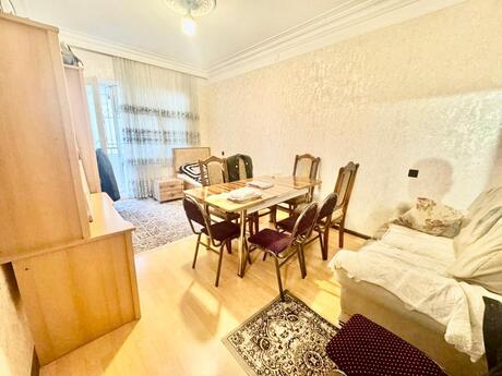 4 otaqlı köhnə tikili - Neftçilər m. - 100 m²