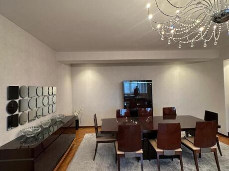 4 otaqlı yeni tikili - Nizami m. - 200 m²