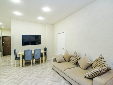 3 otaqlı yeni tikili - 28 May m. - 90 m²