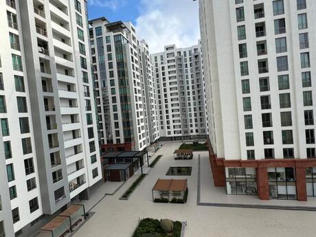 4 otaqlı yeni tikili - Elmlər Akademiyası m. - 180 m²