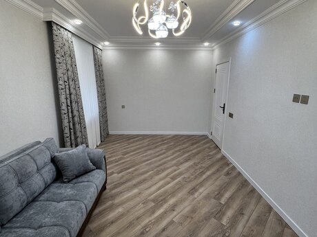 2 otaqlı köhnə tikili - Qara Qarayev m. - 45 m²