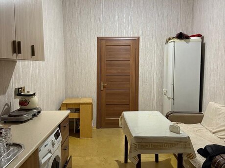 1 otaqlı köhnə tikili - Həzi Aslanov m. - 21 m²