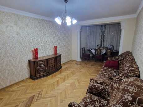 3 otaqlı köhnə tikili - Nizami m. - 90 m²
