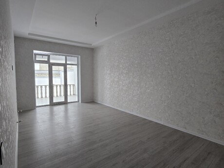 4 otaqlı həyət evi/bağ evi - Suraxanı r. - 120 m²