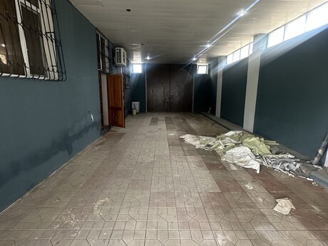4 otaqlı həyət evi/bağ evi - Savalan q. - 160 m²